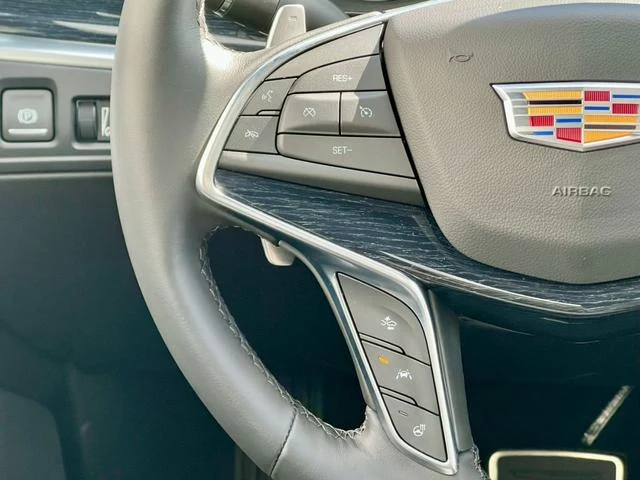 Cadillac XT5 37