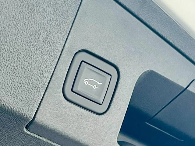 Cadillac XT5 31