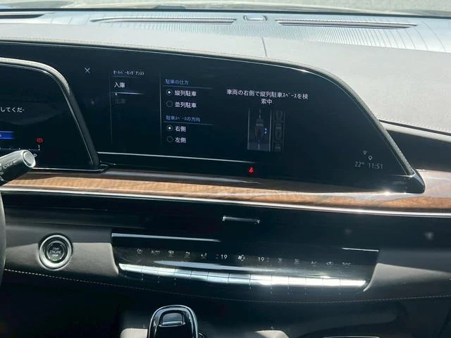 Cadillac ESCALADE 50