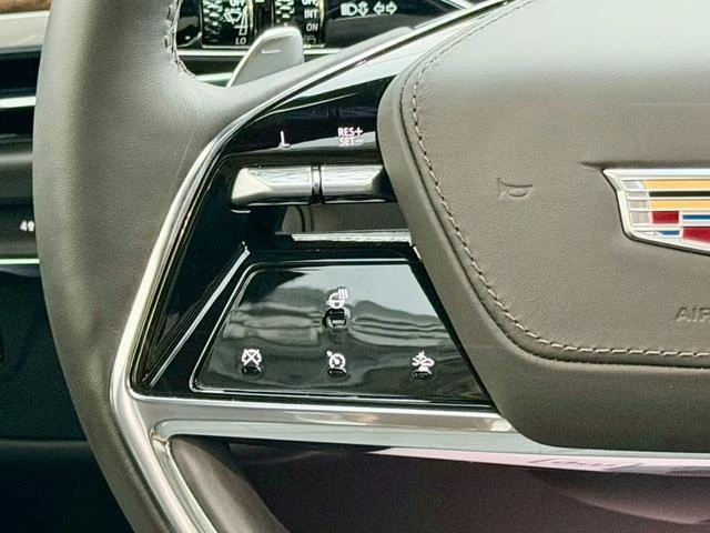 Cadillac ESCALADE 42