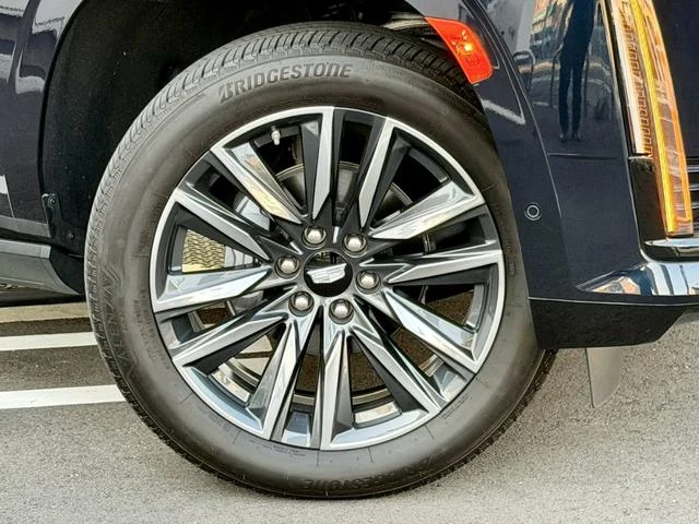 Cadillac ESCALADE 17