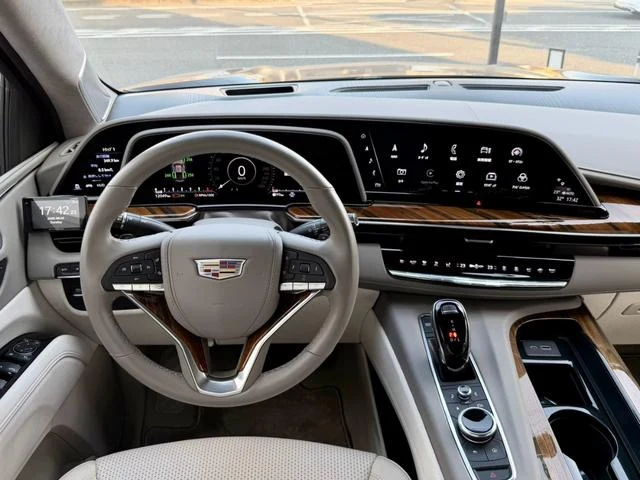Cadillac ESCALADE 45