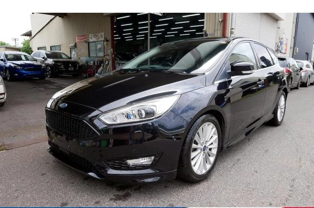 EUROPE FORD FOCUS