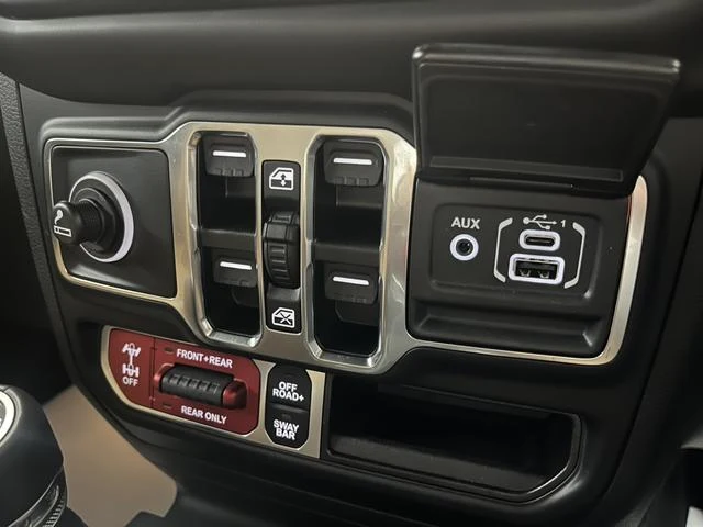 Chrysler JEEP 62