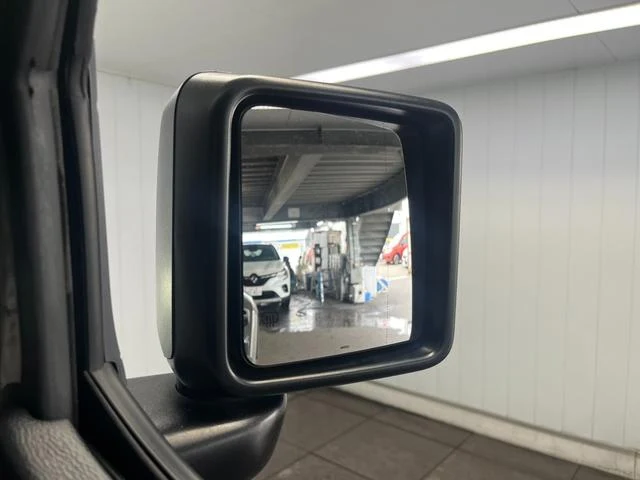 Chrysler JEEP 33