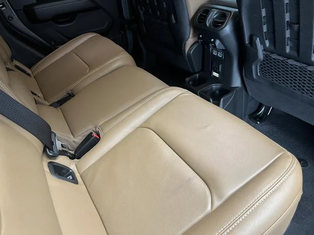 Chrysler JEEP 68
