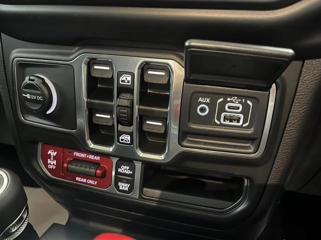Chrysler JEEP 66