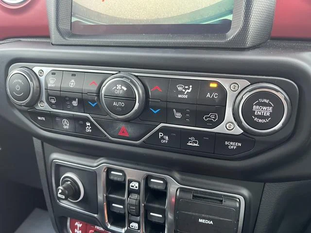 Chrysler JEEP 62