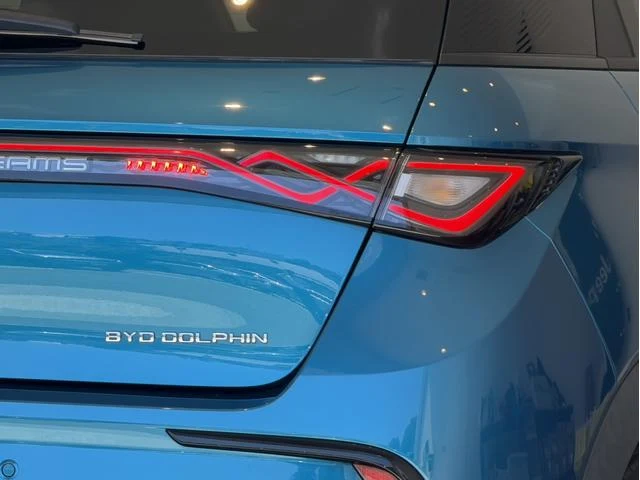 BYD DOLPHIN 17