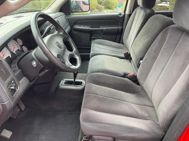 Dodge RAM 12