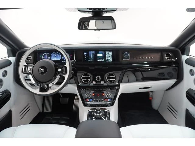 Rolls-Royce PHANTOM 11