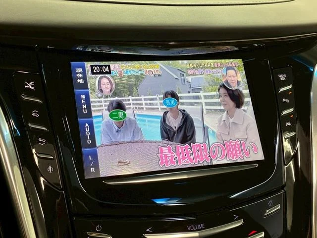 Cadillac ESCALADE 8