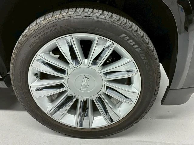 Cadillac ESCALADE 13