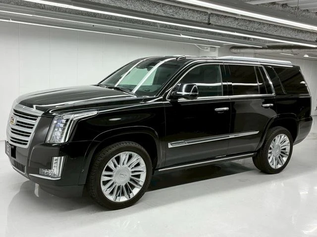 Cadillac ESCALADE