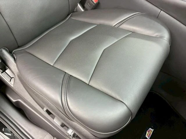 Cadillac ESCALADE 49