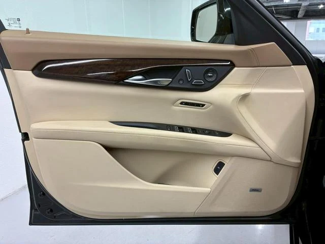 Cadillac CT6 22