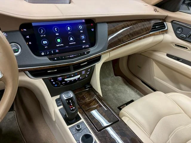Cadillac CT6 35