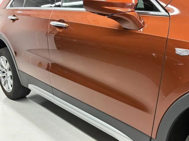 Cadillac XT4 75