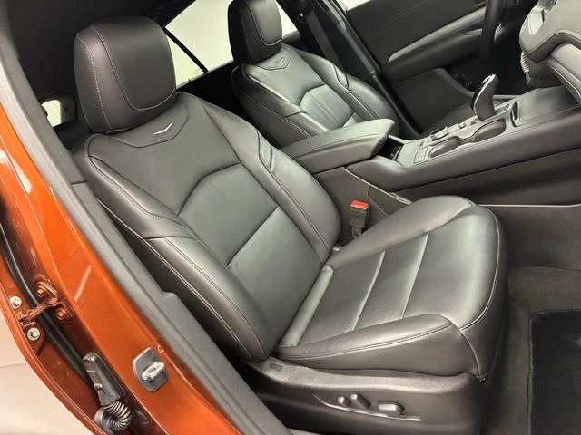 Cadillac XT4 4