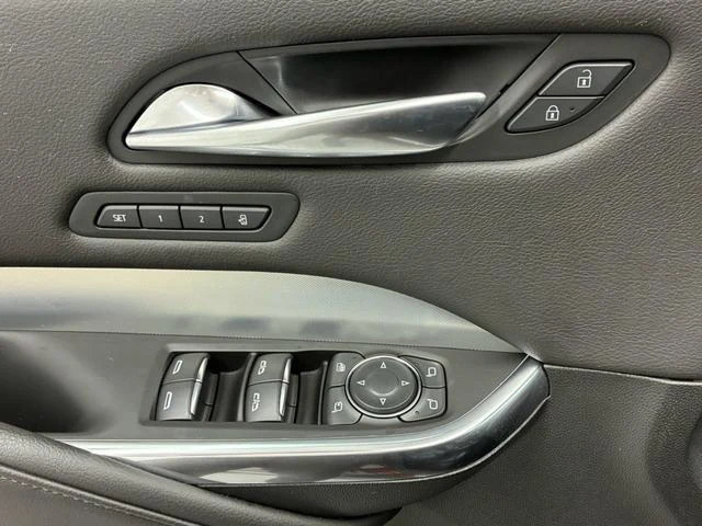 Cadillac XT4 18