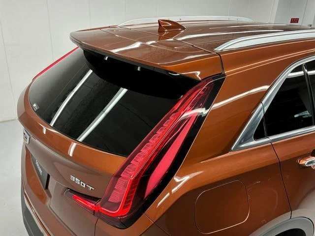 Cadillac XT4 70
