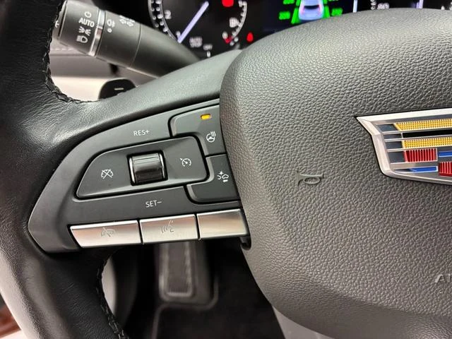 Cadillac XT4 27