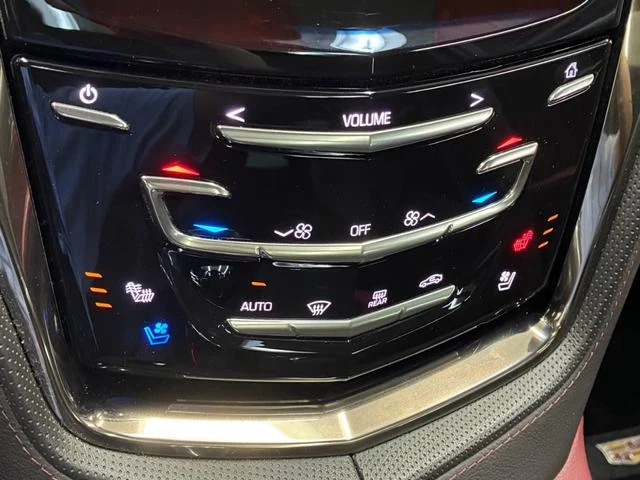 Cadillac CTS 41