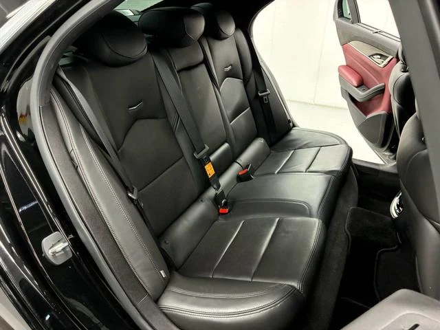 Cadillac CTS 7