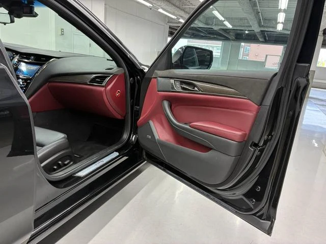 Cadillac CTS 47