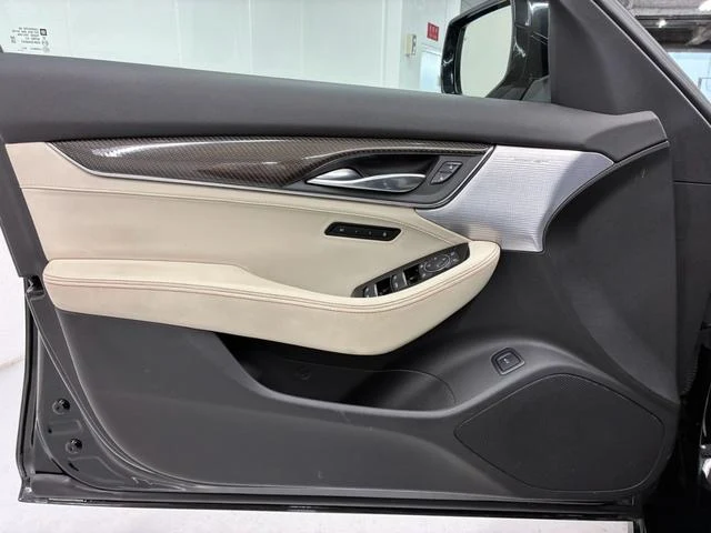 Cadillac CT5 19