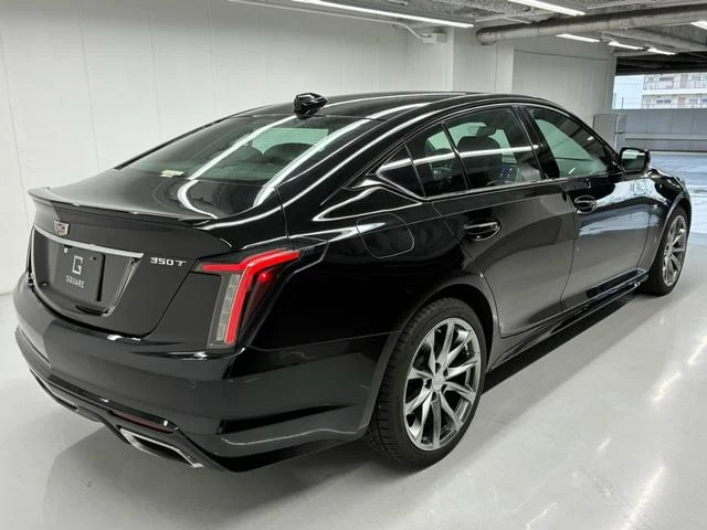 Cadillac CT5 12