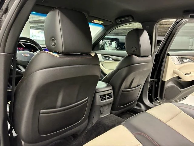 Cadillac CT5 51