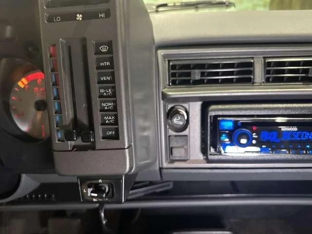GMC TYPHOON 25