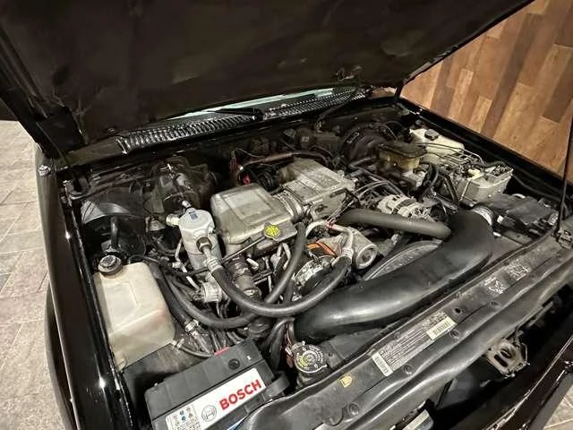 GMC TYPHOON 28