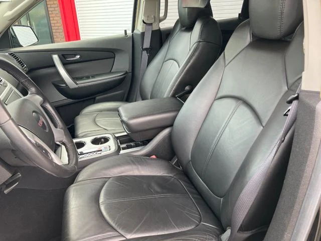 GMC ACADIA 14