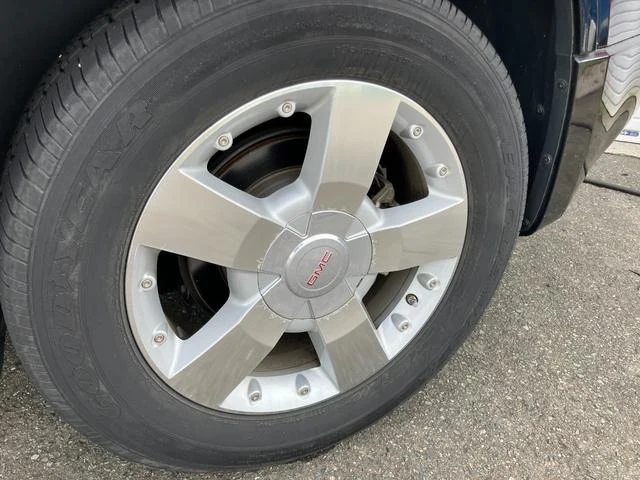 GMC ACADIA 33
