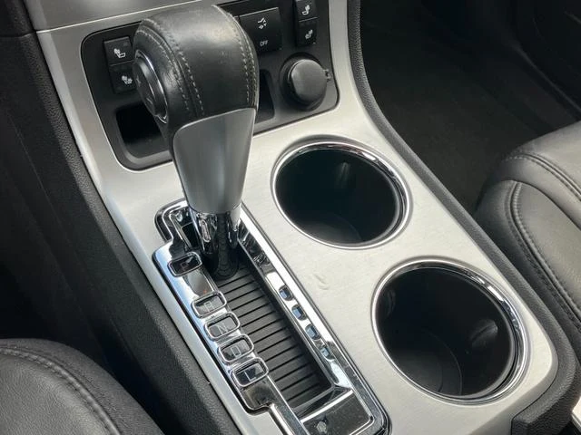 GMC ACADIA 26