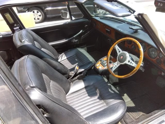 Triumph STAG 29