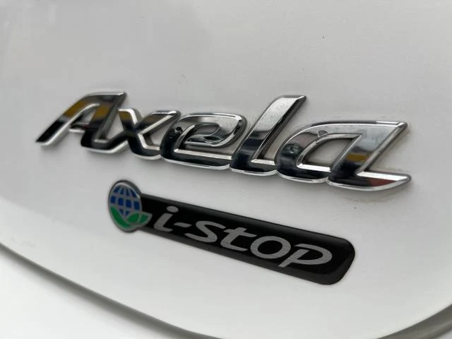 Mazda AXELA 47