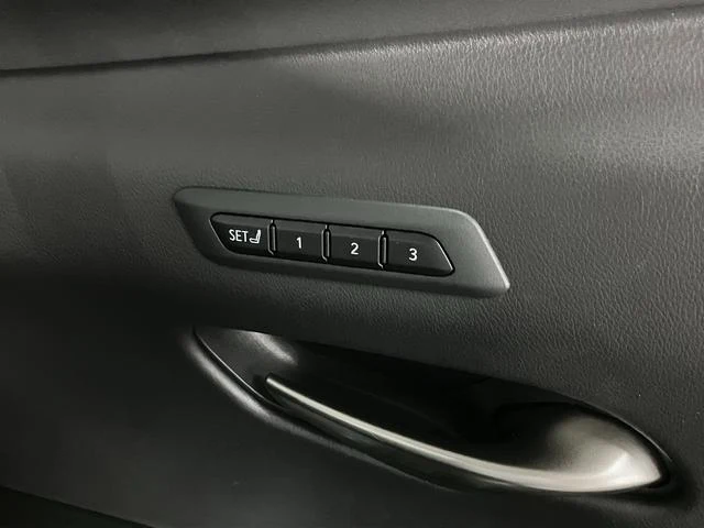 Lexus UX 47