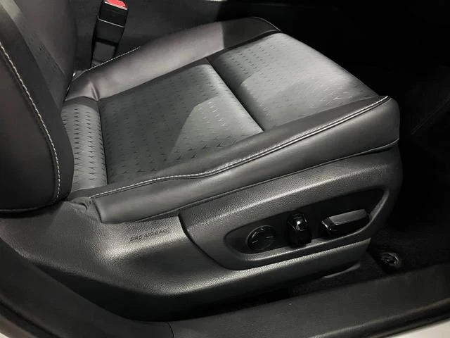 Lexus UX 49