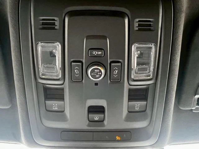 Cadillac ESCALADE 60