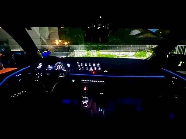 Cadillac ESCALADE 76
