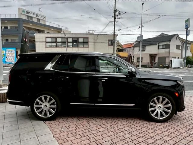 Cadillac ESCALADE 66