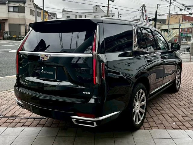 Cadillac ESCALADE 67