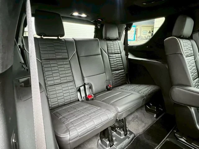 Cadillac ESCALADE 30