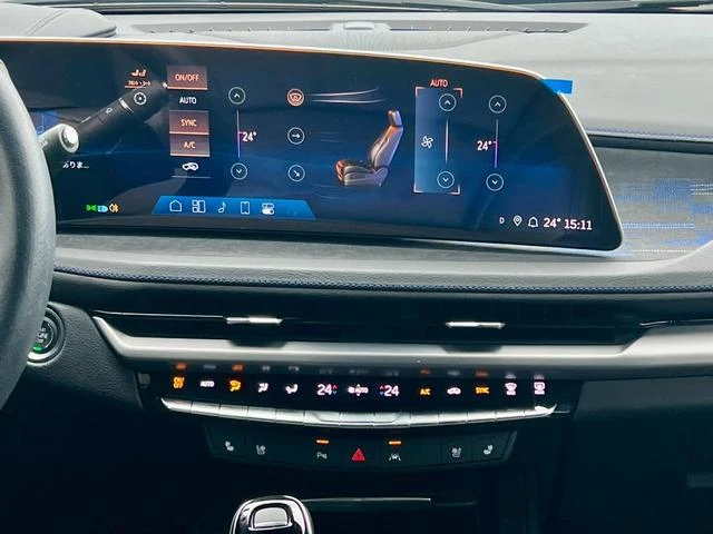 Cadillac XT4 70