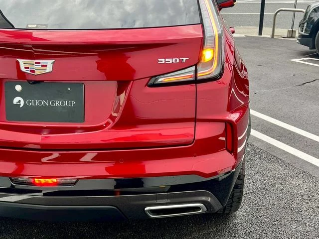 Cadillac XT4 15