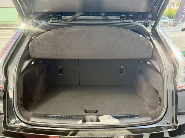 Cadillac XT4 27