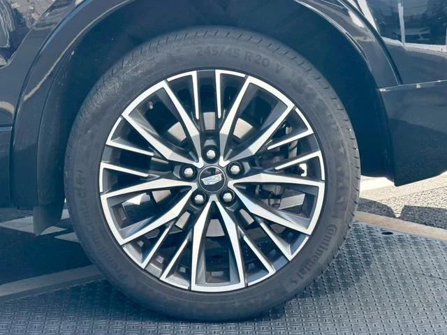 Cadillac XT4 9